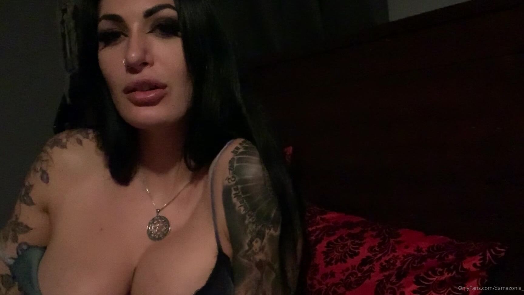 Damazonia Late Night Fantasy From A Huntress