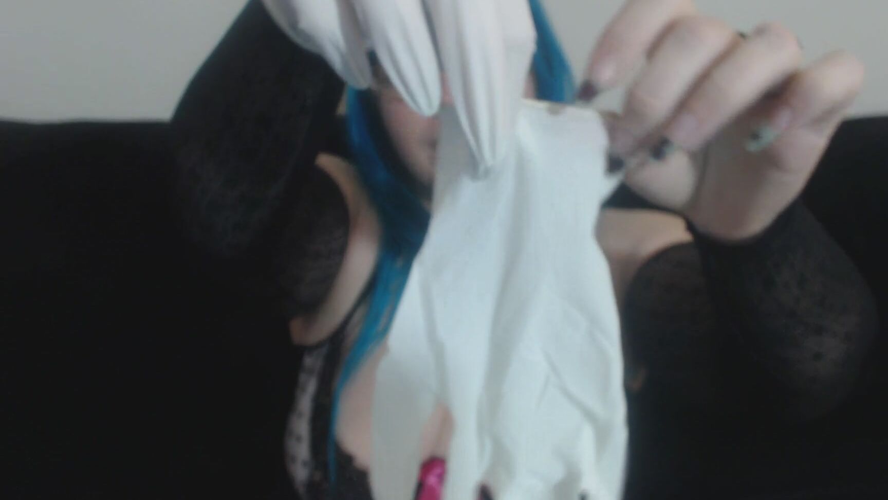 Camgirlkitten Latex Glove Tease