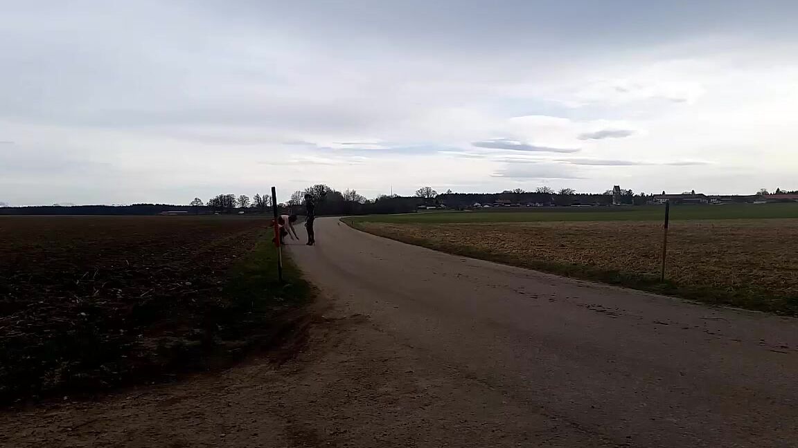 Herrinlady Onlyfans Meine Kleine Schlampe Wird In Nuttenkleidung Drauen Vorgefhrt Die Herrin Ist Komplett In Lackp