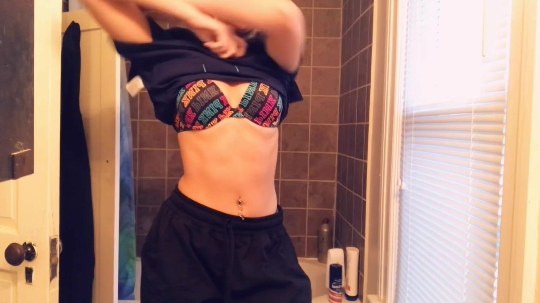 Dulcevanessa Striptease In My Scrubs