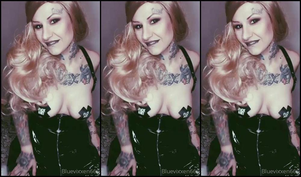 Bluevixxen