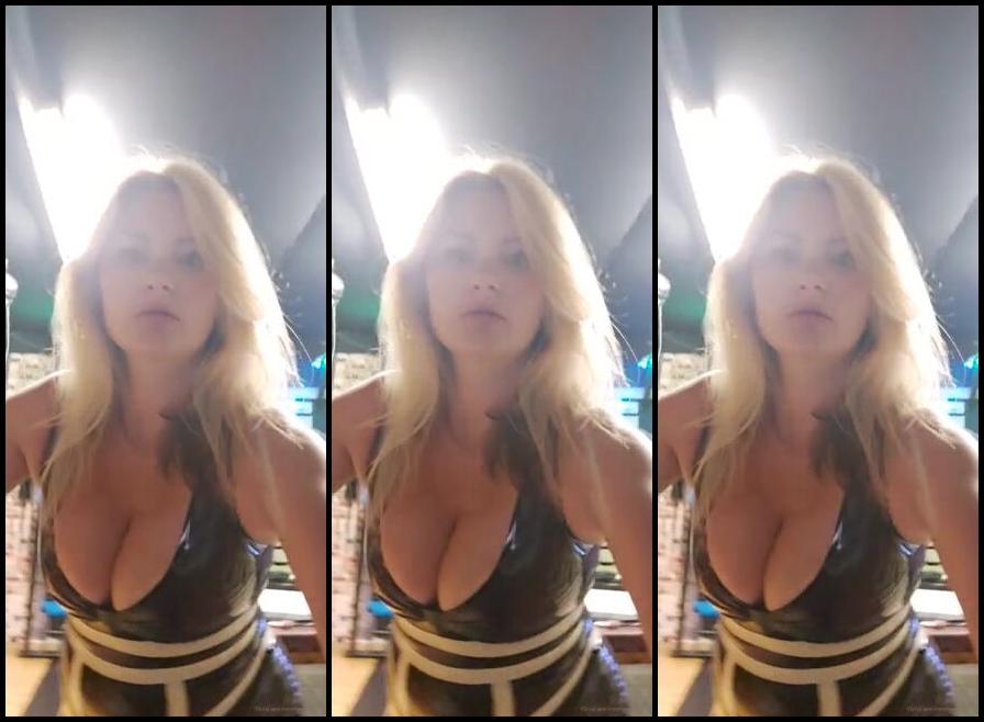 Lady Sara Borgia Onlyfans Boots Or Heels