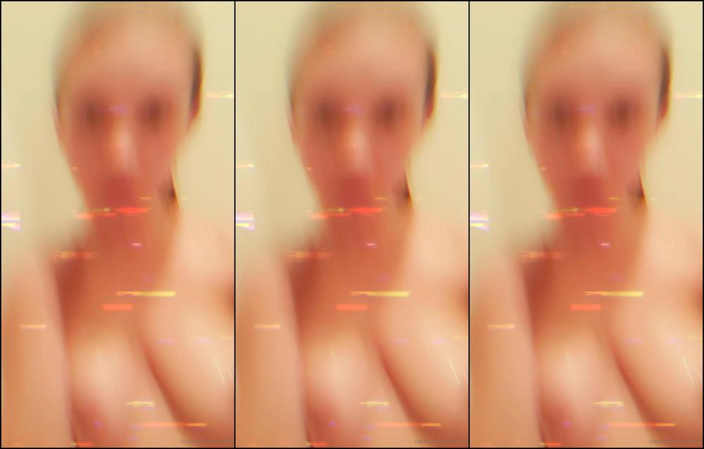 Kaylacoyote So Glad I Took A Bath With Epson Salt And A Bath Bomb That Turned My Water Green My Mus