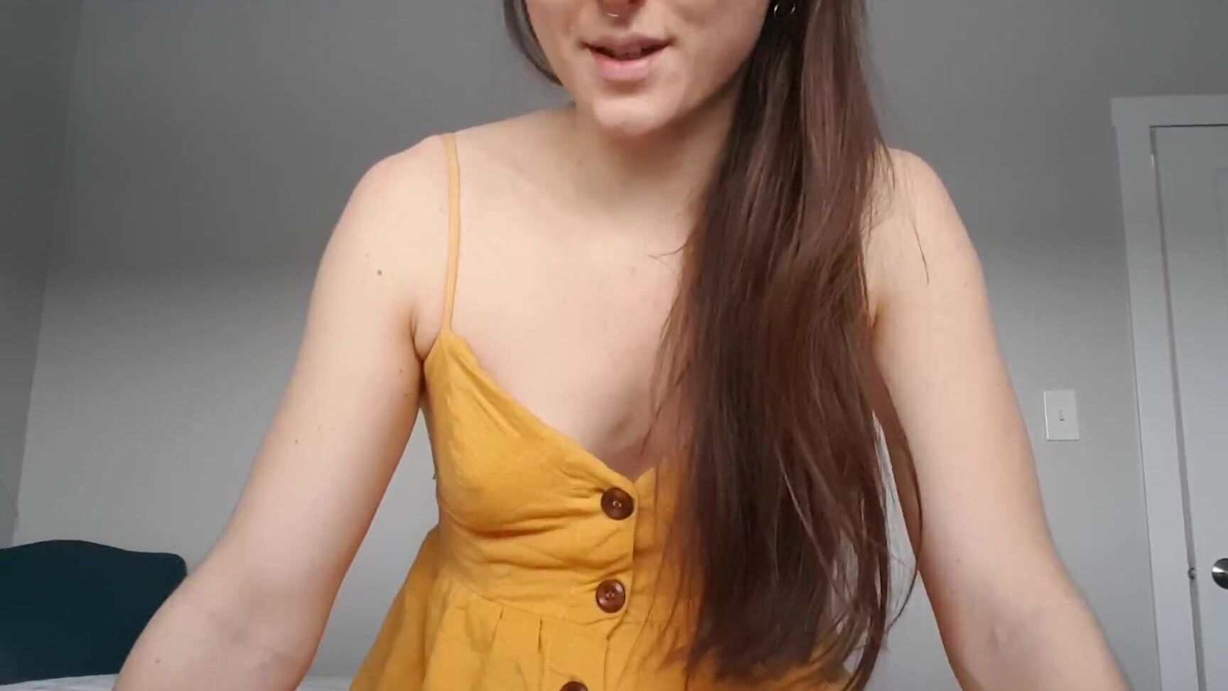 Femdom,Financial Domination,Non-Nude,Psychological Domination,Verbal Humiliation,SFW hazel simone a message for small dick losers ManyVids