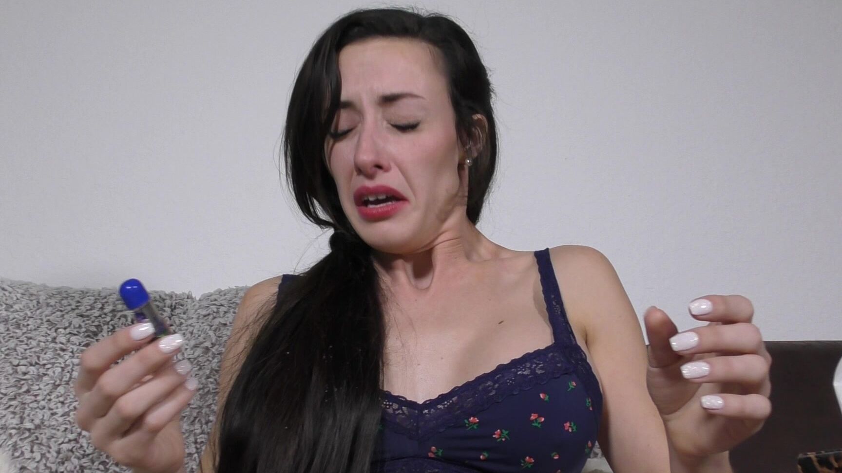 "Alexis Rain" big tits, bra & panties, brunette, nose blowing, sneezing Ama s 1st sneezing experiment manyvids