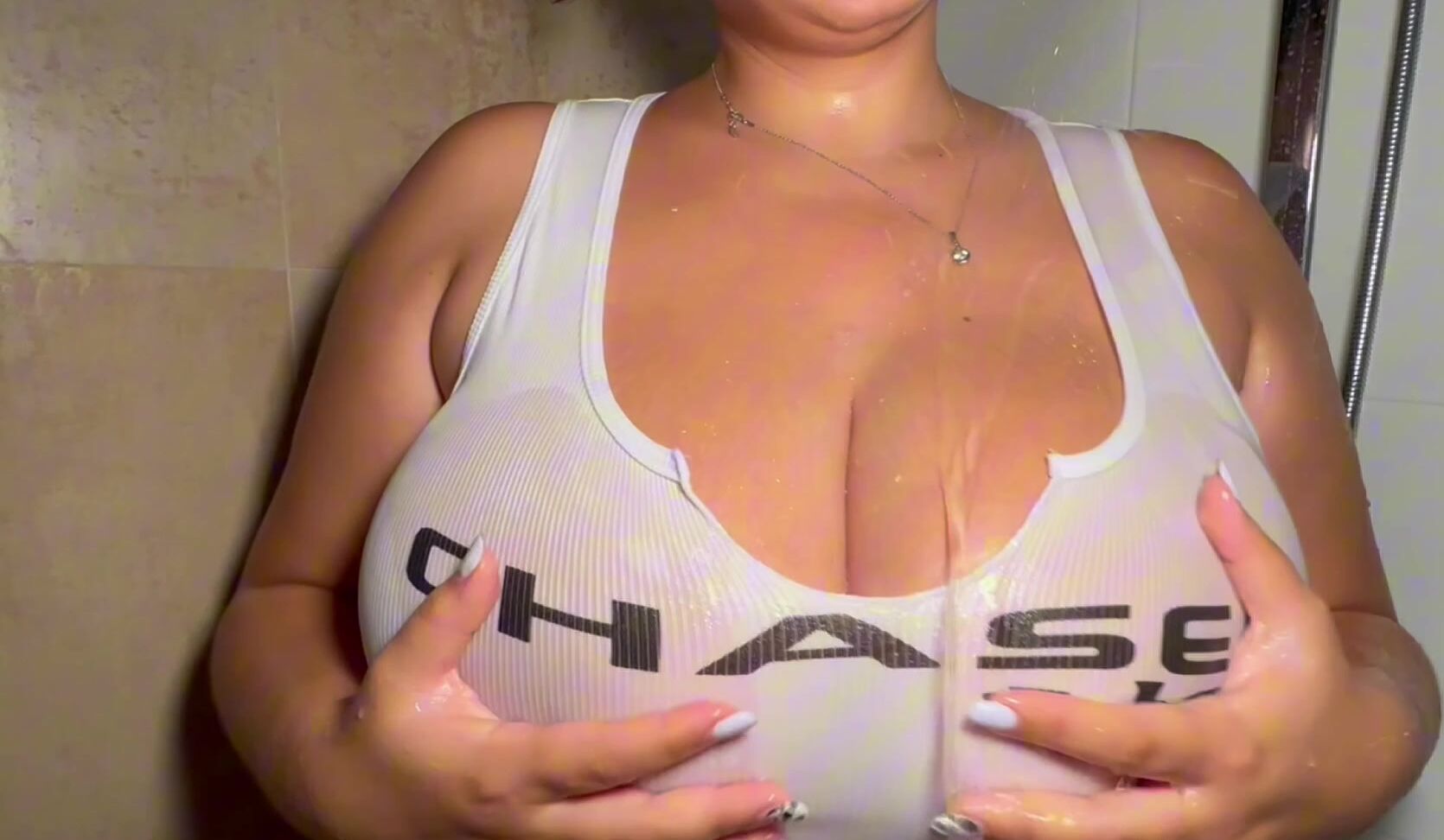 Sofianaturales 3459344204 08 27 2024 I Want To Hear You Beg For A Shower With Me Quiero Escucharte Rogar Por Una