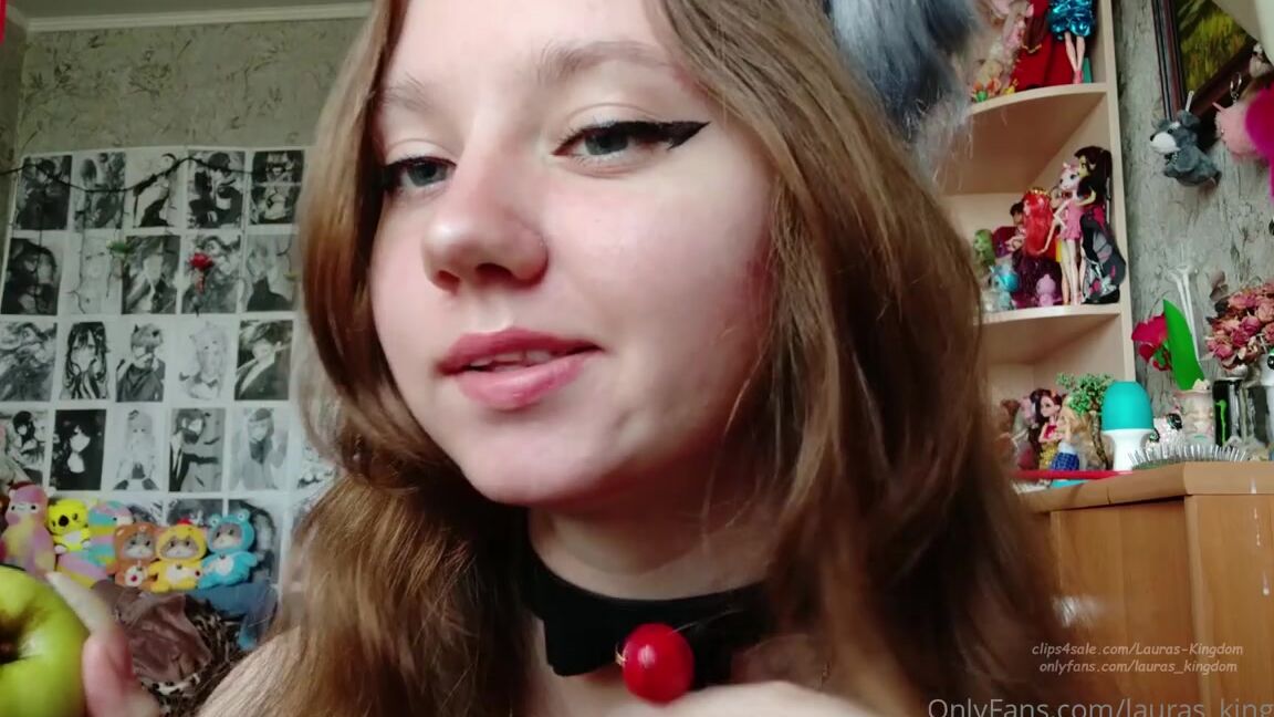 Lalalaura Nicknamed Lauras Kingdom 12 03 2021 Onlyfans Video Kiras Claws In Action The Sexy And Cute Kira Returns For A New Video