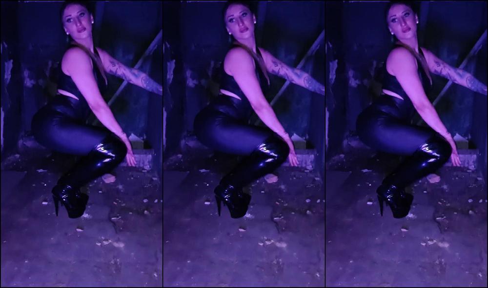 "Californialatex" Latex Skirt, Latex Boots, Femdom Mistress, Dominatrix, Walking, Outdoor, High Heels Stockings, Latex Ass, Urbex, Luxury Girl, Fitness Girl, Female Pov, Out Side, Haunted House, Spandex, Milf High Heels, Suggest Californialatex Godde