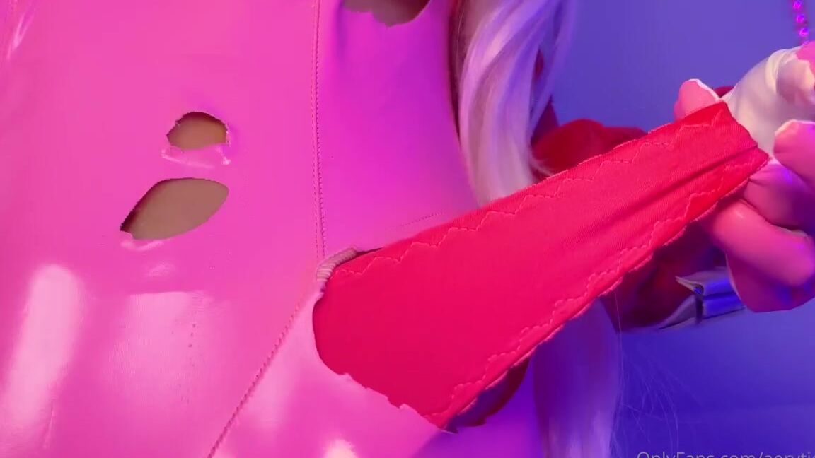 Aery Tiefling Nicknamed Aerytiefling Onlyfans Hey Rabitty Ready To Go Down This Hole Just Kidding Silly I Know You Are This Weekend Dont