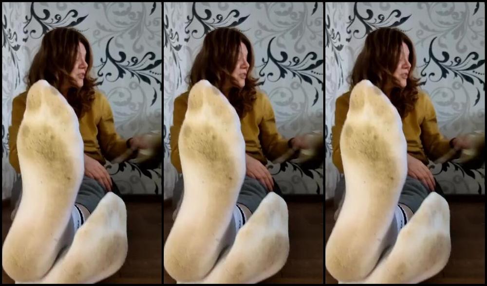 Olga Infinity Aka Olganovem Onlyfans Joi Dirty Socks Stinky Soles