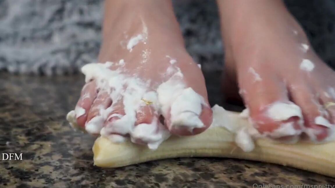 Msprettyfeet 01 03 2021 Onlyfans Video Yourfeetsweetie Amp I Crushed Tf Out Of Those Bananas Hahah G