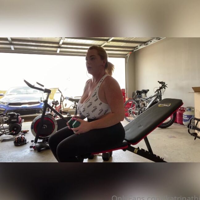 katrinathicc-31-07-2021-2179317442-hey-guys-i-recorded-my-workout-yesterday-i-worked-my-ass-off-and-by-the-end-i-was-drippi