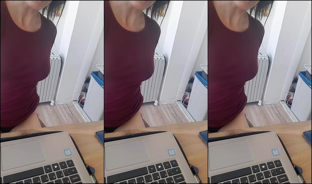 Anal Play,Butt Plug,Close-Ups,Extreme Close-ups,Huge Dildo adeline lafouine close ups huge plug in ass while workin ManyVids