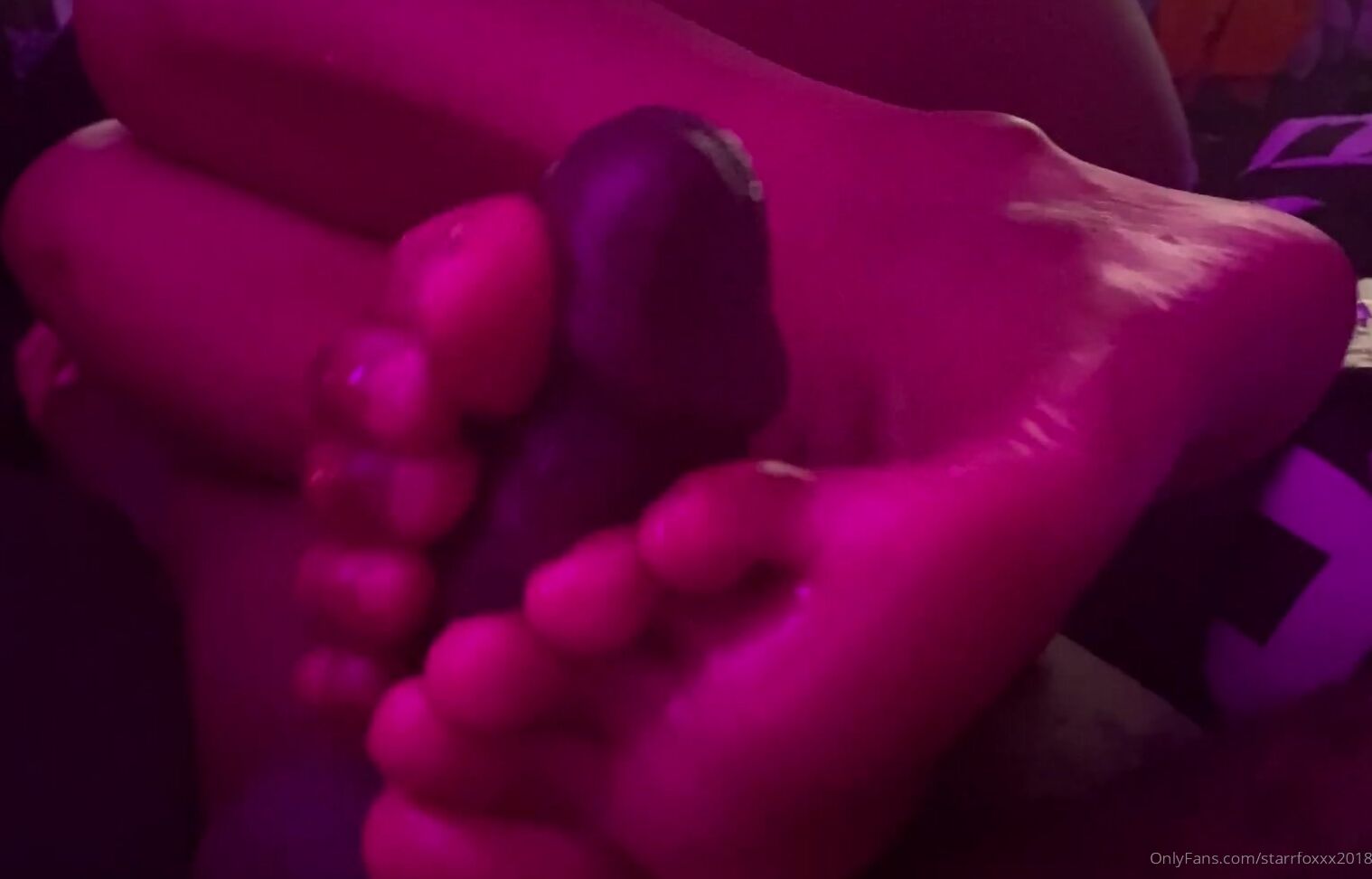 Starrfoxxx New Footjobhandjob I Hope You Enjoy