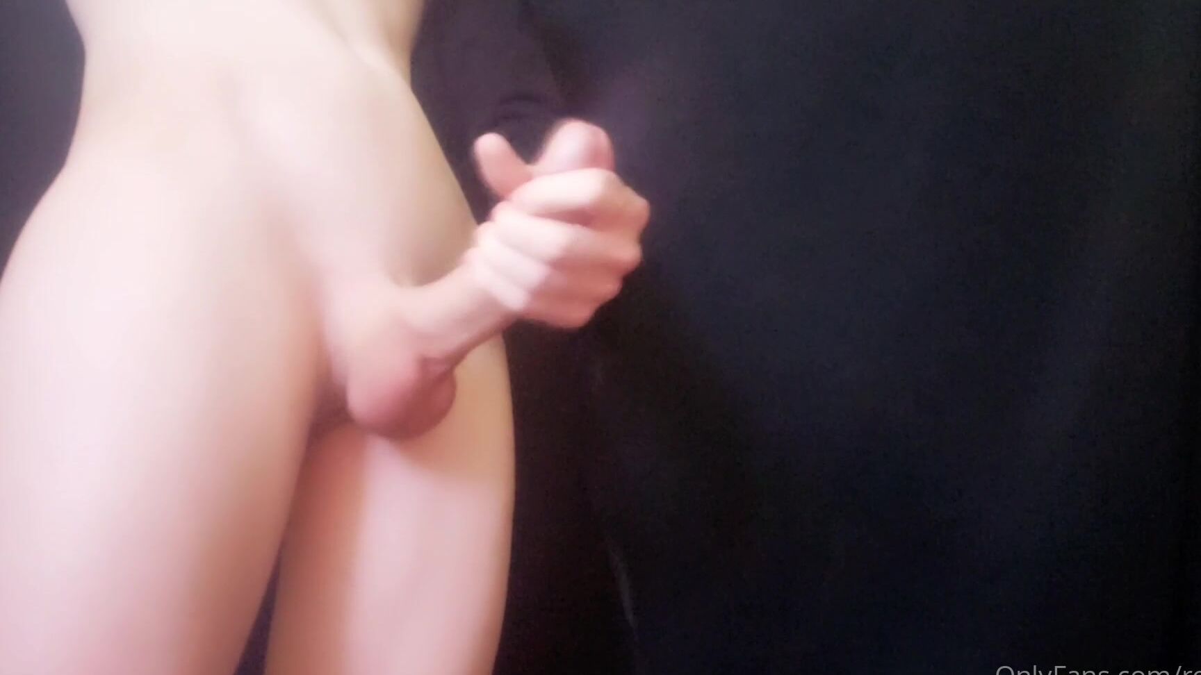 Reiemi Back At It With A Huge Cum Video