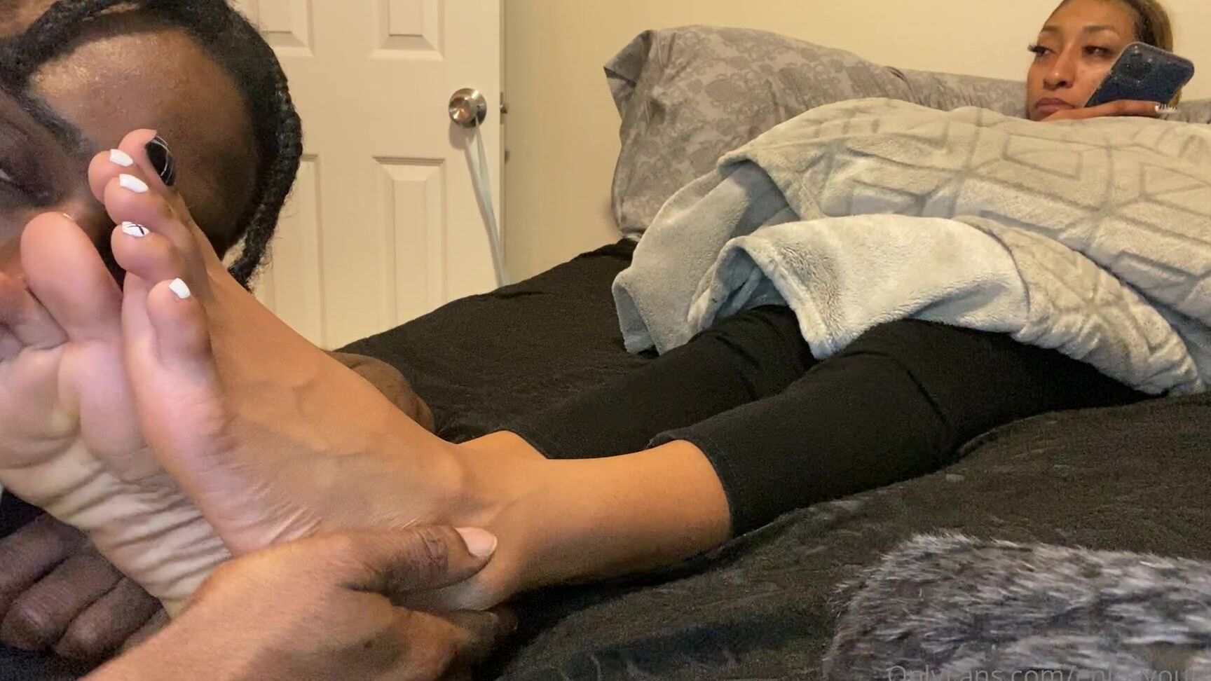 Enjoyyourfetish Sniffing Tenlittoes Part