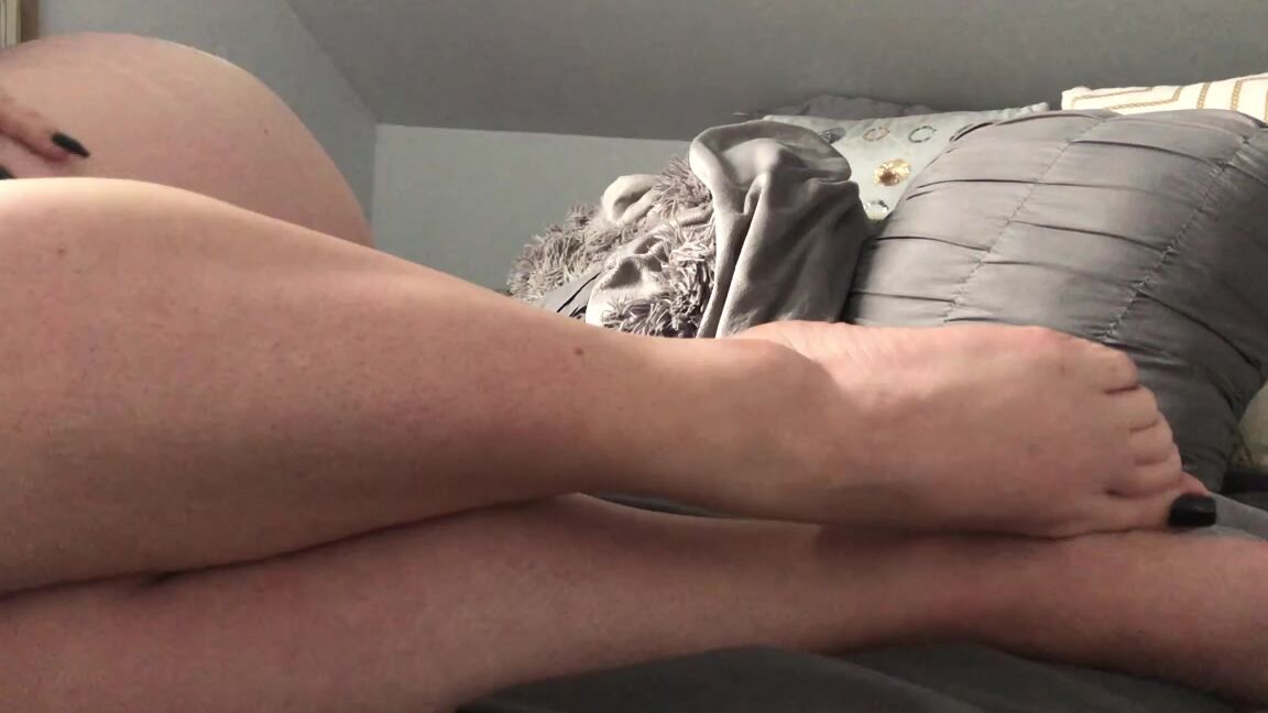 Caroline Aka Feetsiecakes Onlyfans Feeling Some Kinda Way