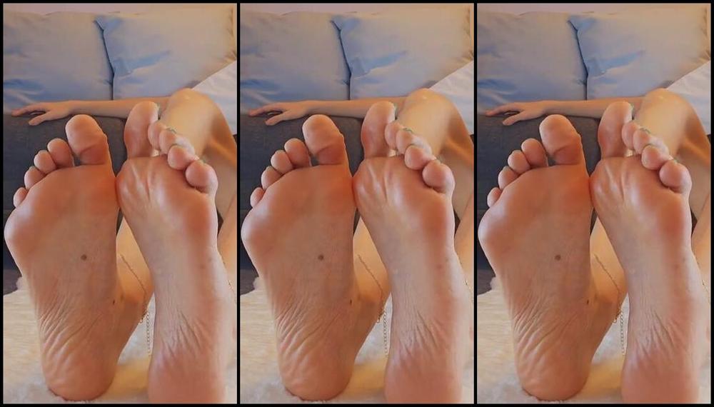 Footish Queen Galina Nicknamed Footishqueengalina 09 08 2024 Onlyfans Video I Know You Love My Feet In Close Up Angles