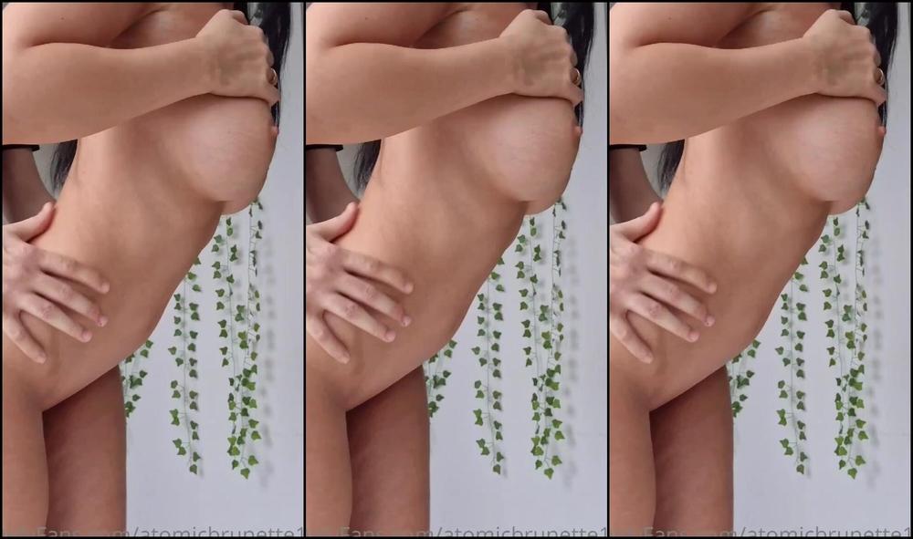 Atomicbrunette18 994