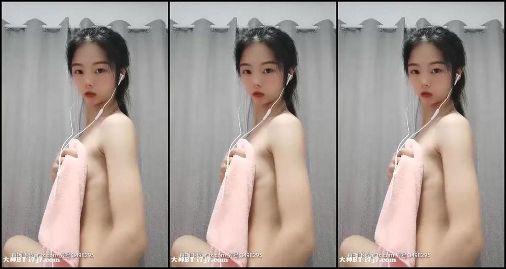 Asian Domestic Zone Self Filmed 04714