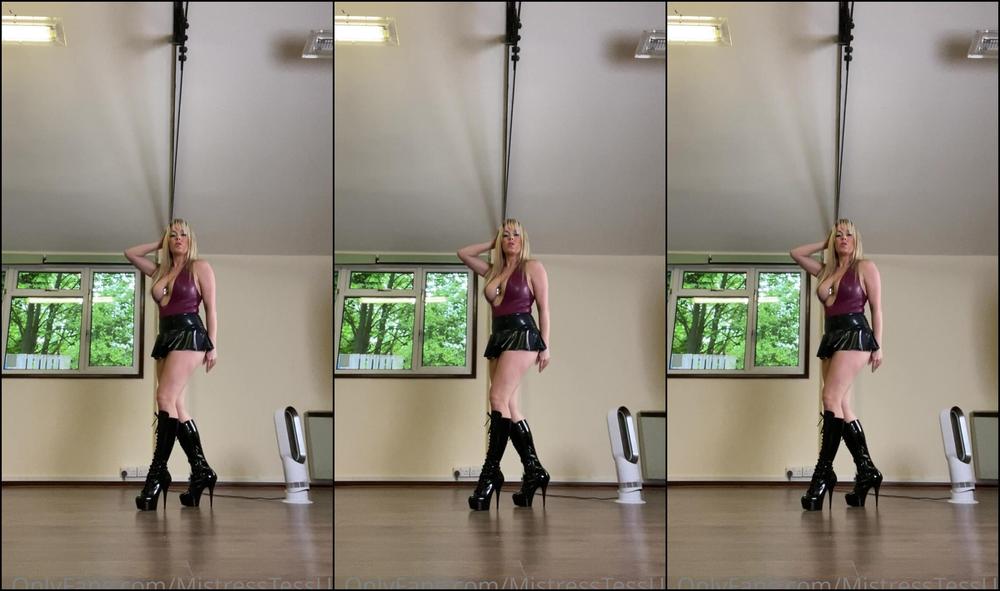 mistress tess1 30 04 2020 271506156 a cracker of a latex domina lap dance love latex my gyrating making you drool maybe OnlyFans