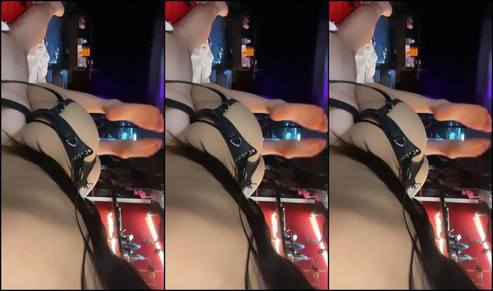 Mistress Gaia Strapon