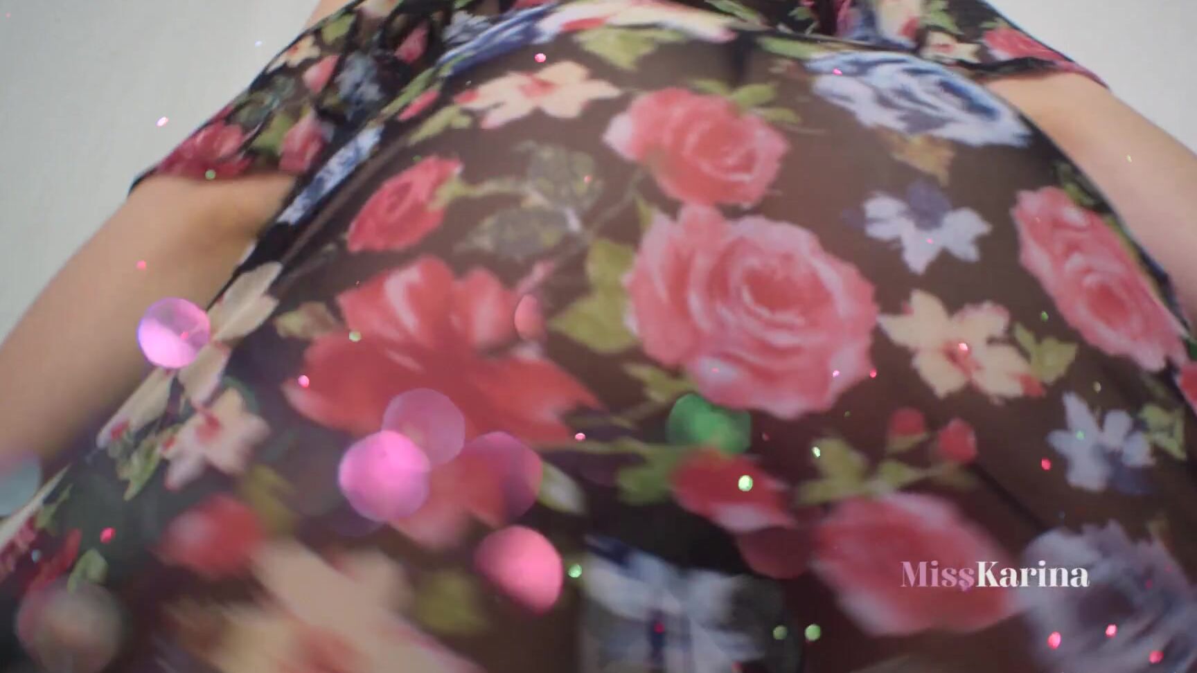 Alicekarina Happy Fall Here S An Old Spring Goddess Video From My Findom Days