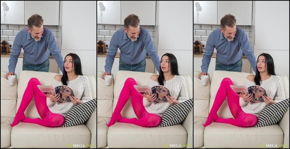 Deep Throat, Hardcore, Blowjob, Facial, Doggy Style, Missionary Emily Bender - Lovely girl takes boredom medicine SiteRip