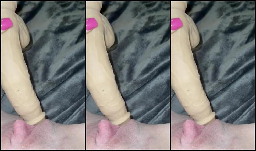 Kandy Legs Aka Kandylegsxxx Onlyfans Thankful For This Vibrator