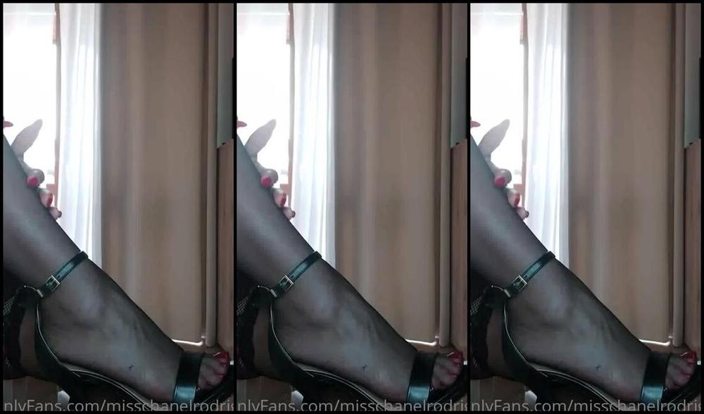Miss Chanel Rodriguez Nicknamed Misschanelrodriguez Onlyfans Velied Feet Miss Chanel Piedi Velati Miss Chanel