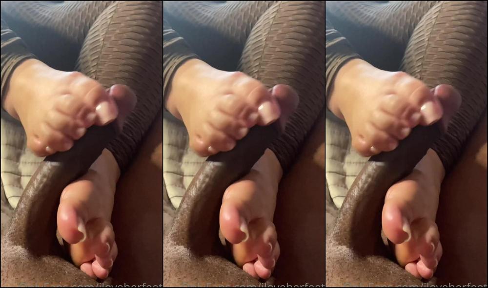 Iloveherfeettt Now These Are Some Of The Sexiest Feet I Ve Laid Eyes On Those Long Nude Toenail