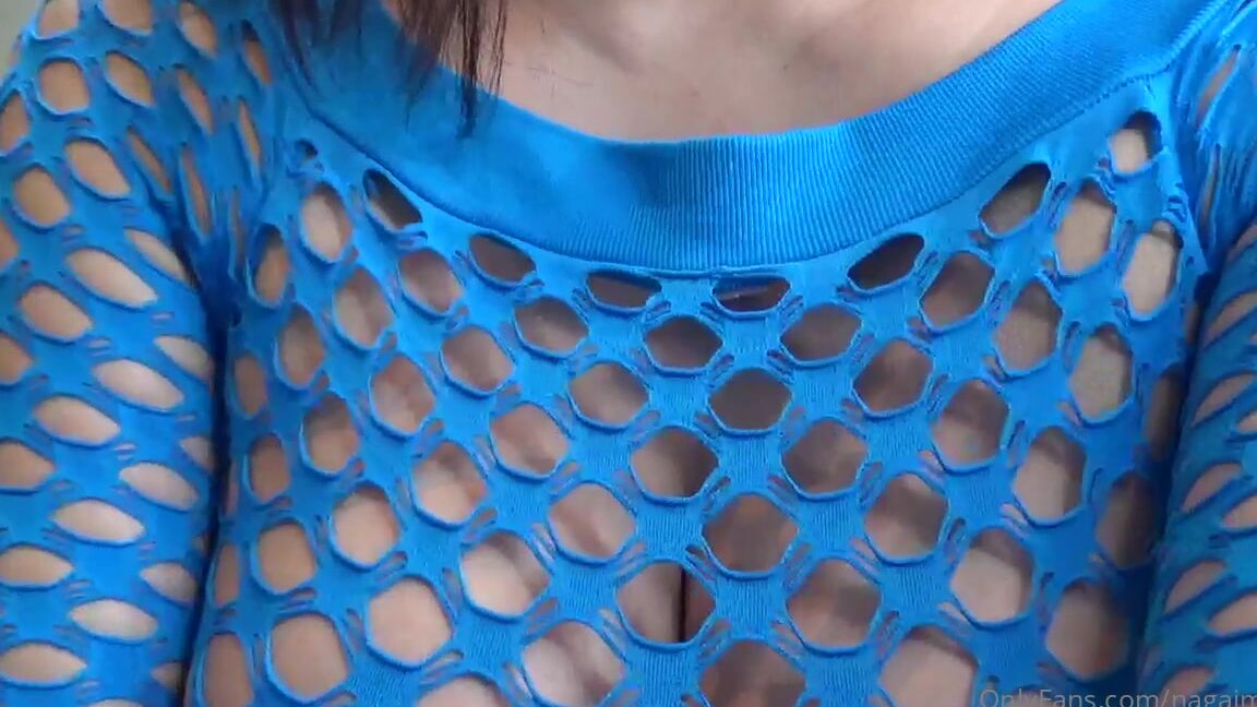 Nagaimaria Here Is Video Of Me Stretching Look At My Too Small Hot Pants