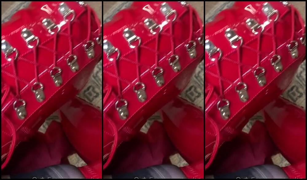 Miss Harriet Nicknamed Redtoes Onlyfans You Get Home From Work And I M Waiting For You Like This Pure Silk Robe Gio Stockings Red Pvc 23