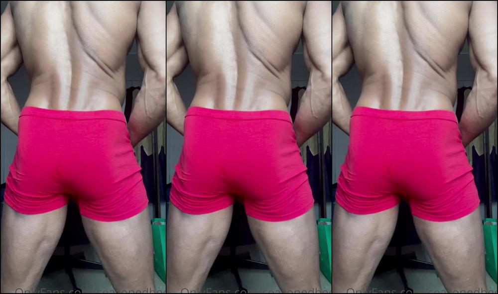 Seazonedbeef 2296419849 12 08 2021 These Are A Gift From A Awesome Fan Red Looks Good On Me