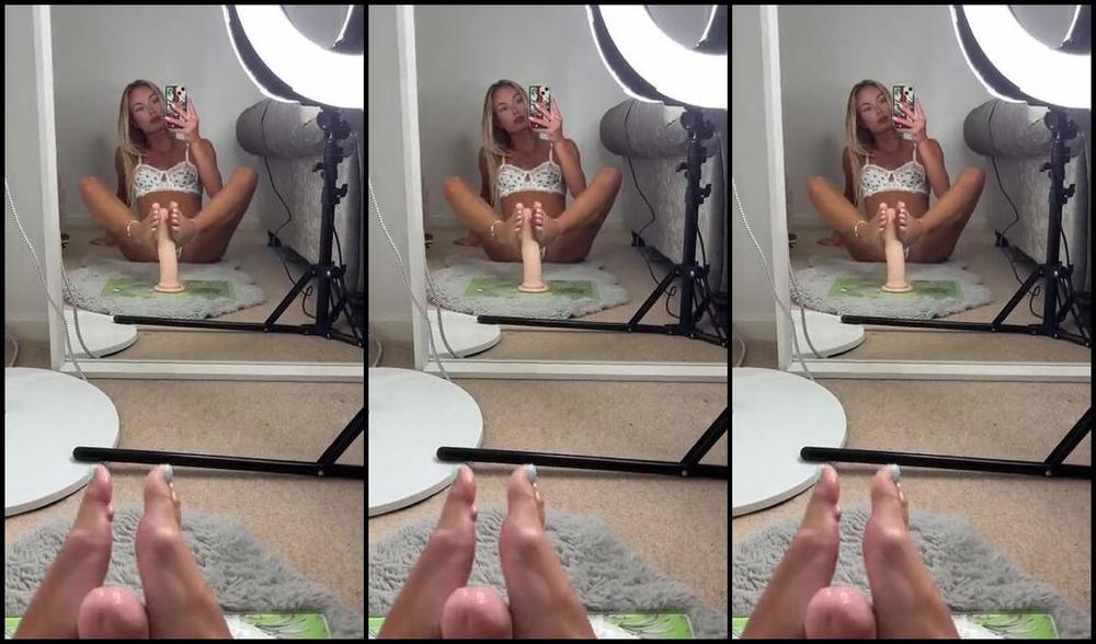Lorraine Edwards Aka Lorraineedwards91 Onlyfans Pov Footjob In The Mirror