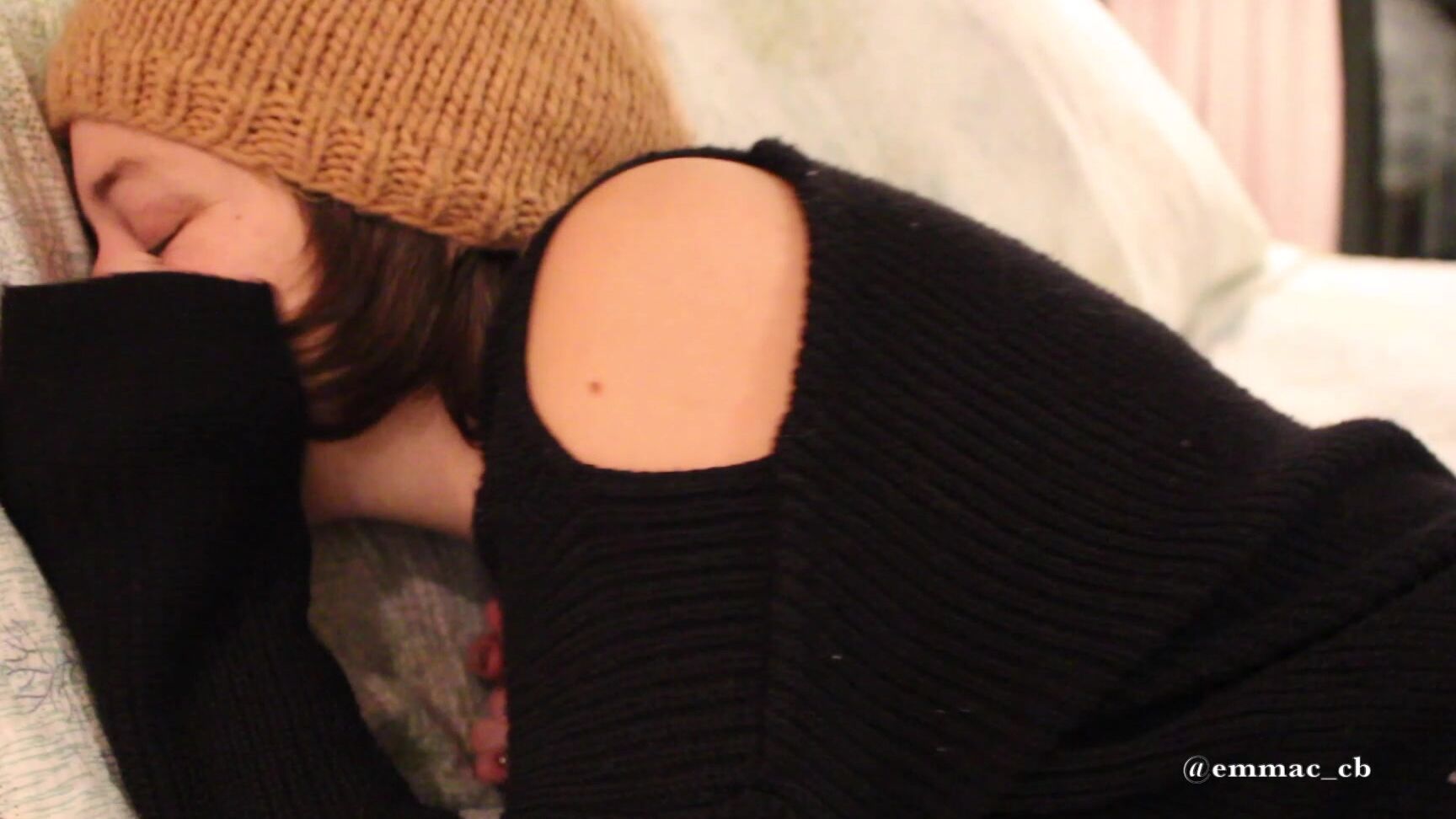 GFE, Amateur, Face Fetish, Crying, Sweater Fetish emma chase gfe motivation validation loving words ManyVids