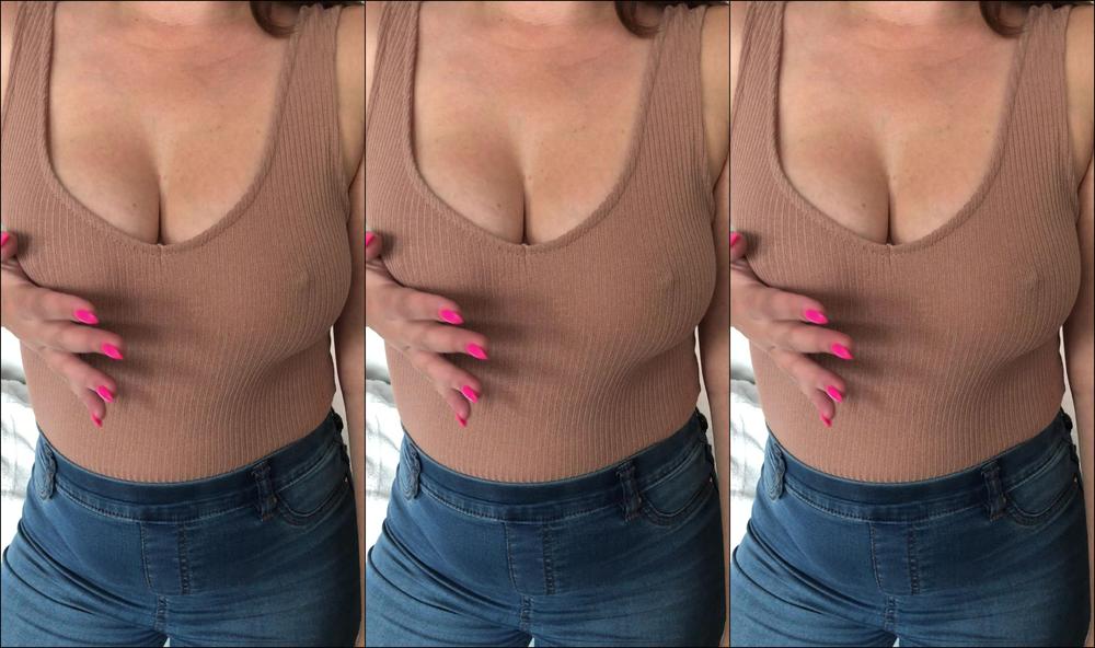 Onebadwife Here Is The Video Of Me Getting My Tits Out Of My New Brown Top X