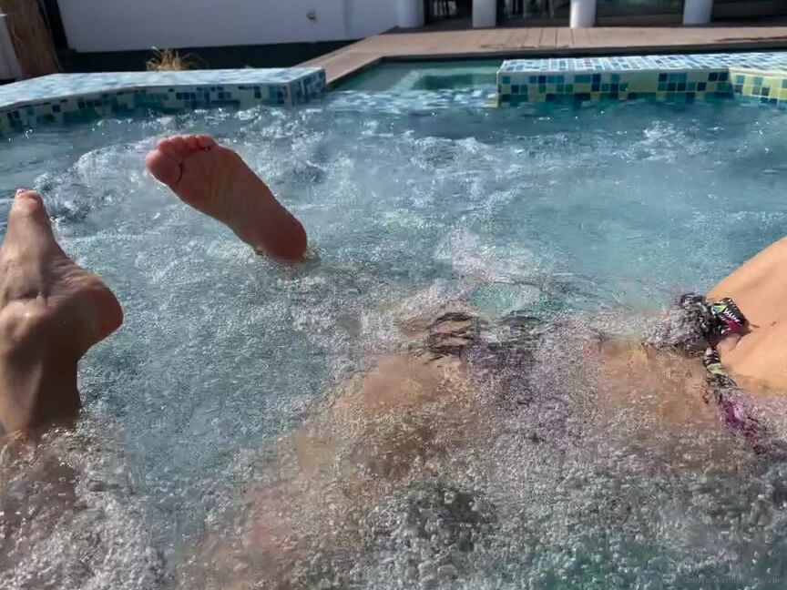 Froggeevip Onlyfans Enjoy In View