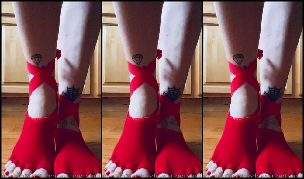 Catprincessfeet Onlyfans Prancing Around In My Sexy New Toeless Yoga Socksyou Like