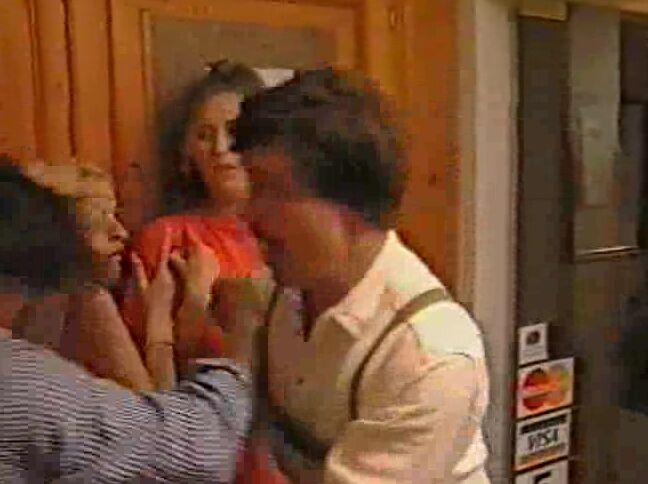 Feature Die Anmacherinnen 5 - Hochzeitsnacht im Himmelbett Videorama