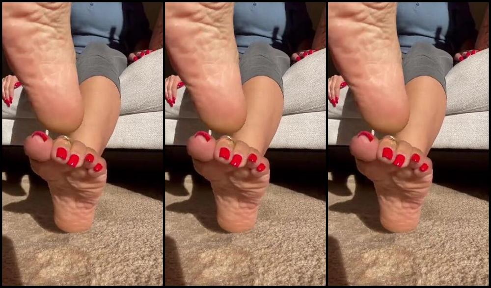 Sexyfeet47 Onlyfans Stroke It For My Shiny Red Toes