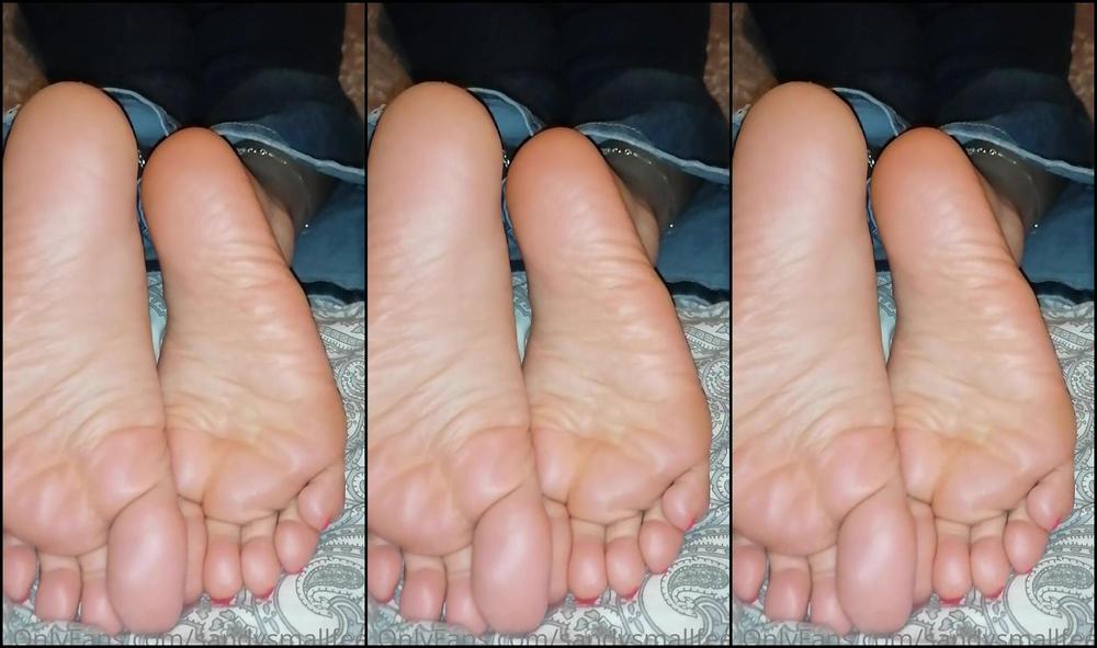 Sandysmallfeet Soles Ready For Pampering Help Me Please