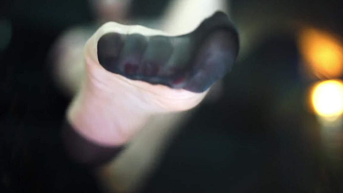 Eve Schwarz Nicknamed Eveschwarz Onlyfans You Want The Honor To Live At My Feet To Live For My Feet The Way Few Really Do It Takes Sacrifice