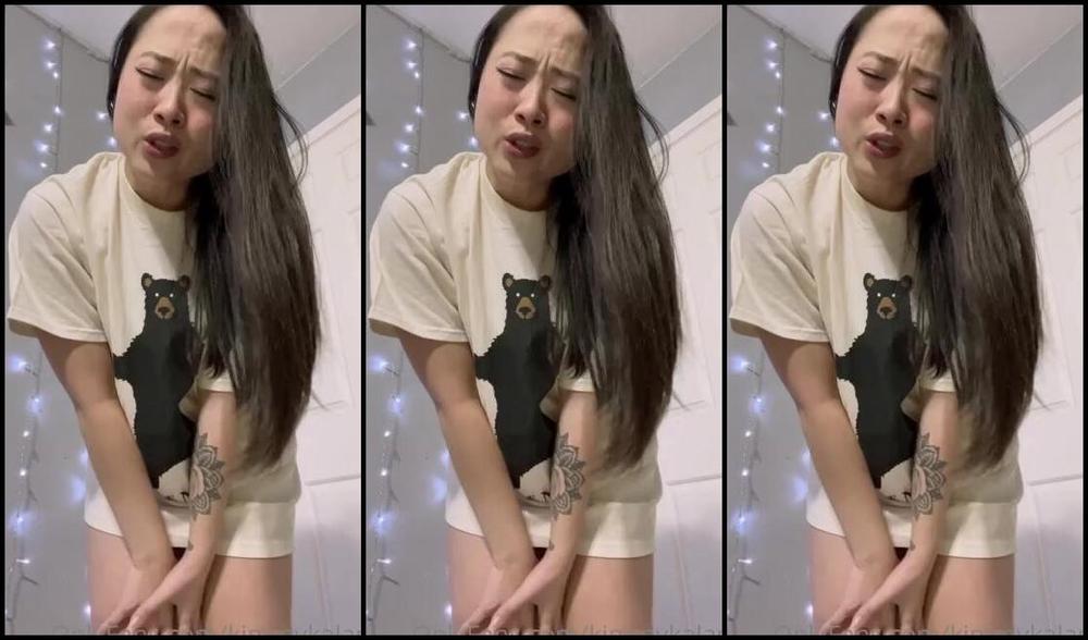 Kimmykalani Onlyfans An Explanation Why There Is Now Asmr Video This Week And Showing Off My Cute New T Shirt Stay War