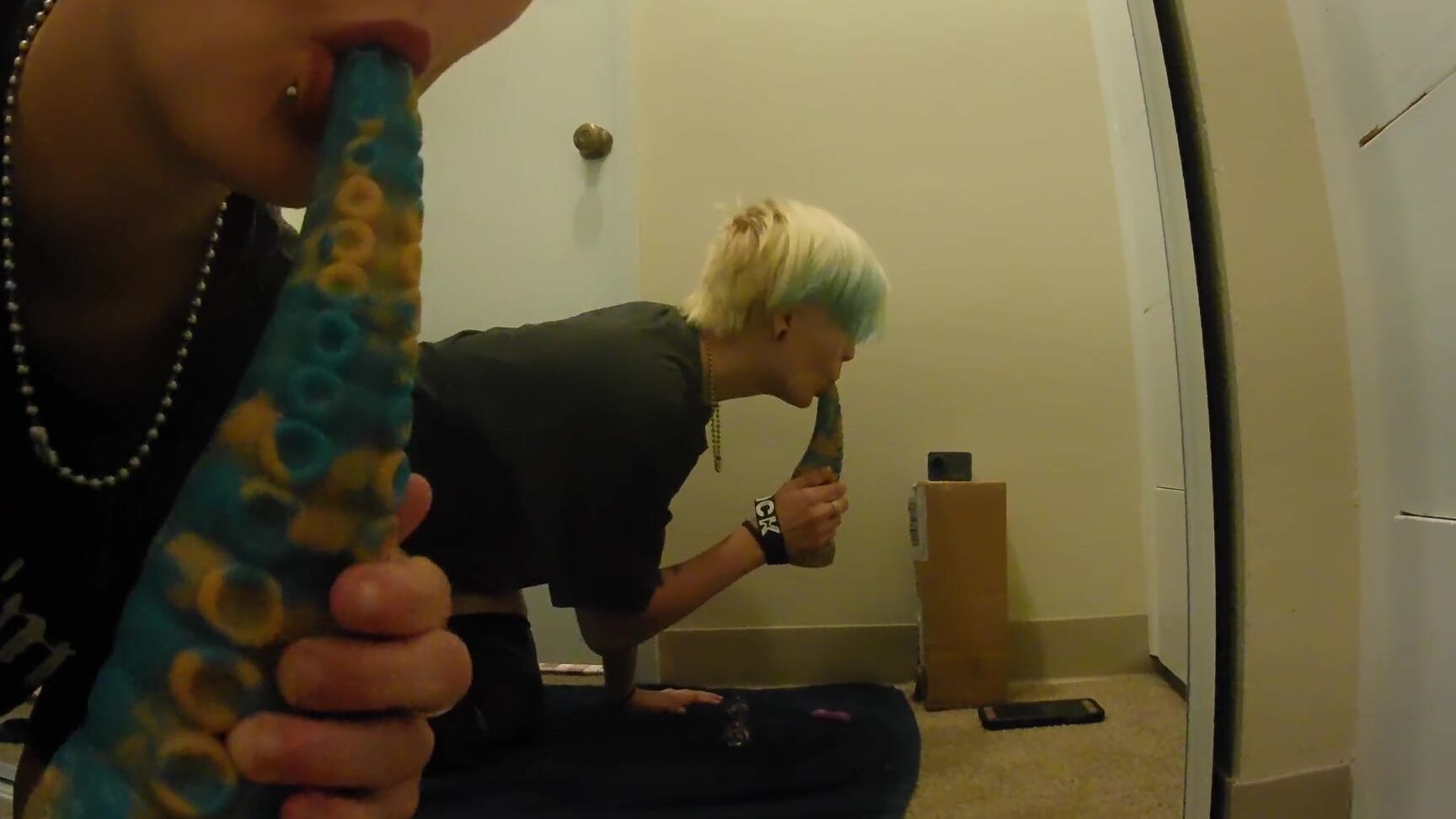 "Kitty Queen" Kink, Masturbate, Adult Toys, Big Boobs, Bad Dragon, Ika, Mirror, Glass Dildo, Vibrator, Amateur, Suggest Kitty Queen Amateur s first Bad Dragon toy and mirror view Pornhub