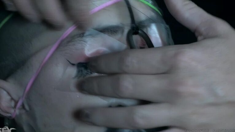 Strapon, Cage, Zapper, Spitting, Lesbian, Vibrator, Bondage, Caning, BDSM Lydia Black, London River - Obedience SiteRip