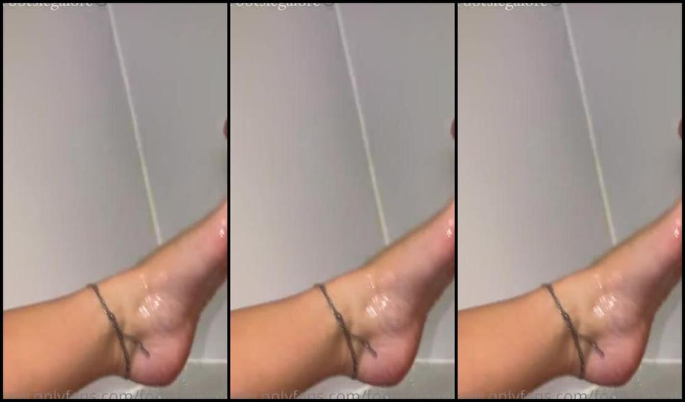 Footsiegalore Onlyfans How Jealous Are You Of The Water Running Through My Toes Caressing My Soles Dripping Down My Legs