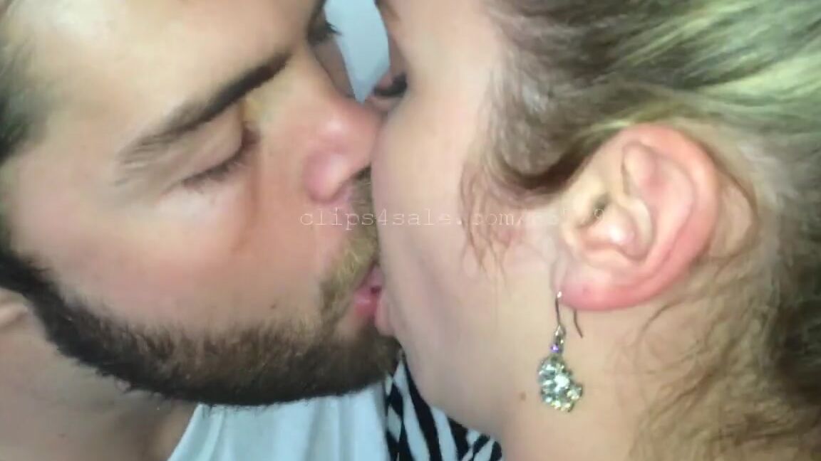 Kissingchannel Nicknamed Kissingchannel 10 08 2017 Onlyfans Video Shane And Eliza Kissing Video 2