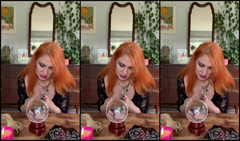 Goddesssylvanas Onlyfans What Do The Cards Have In Store For You Send Me A Dm With Your Choice And I Shall Decide Your Fate J