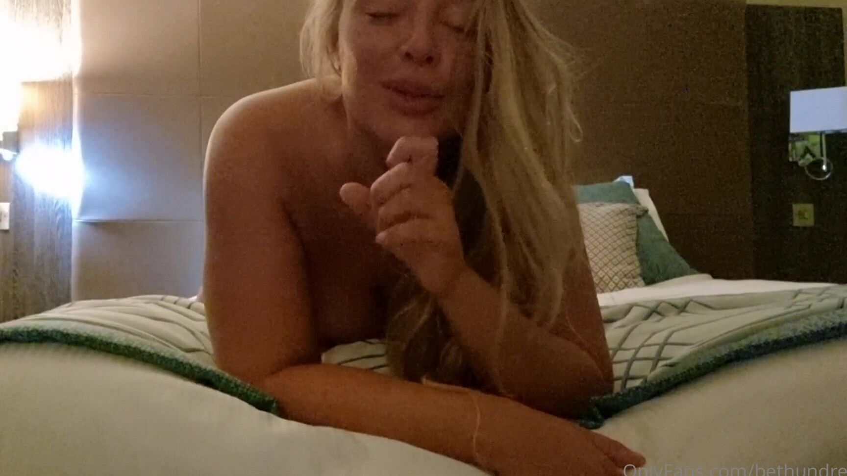 Bethundressed Would You Let Me In If I Knocked On Your Hotel Room Door